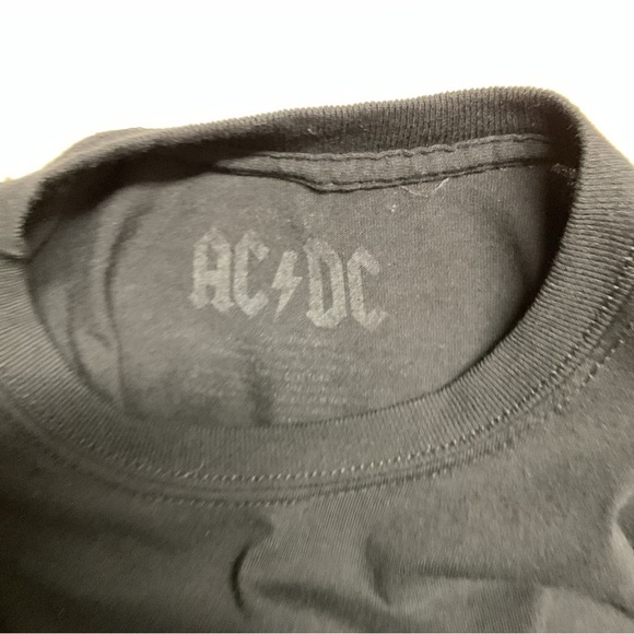 AC/DC Black T-Shirt - Picture 4 of 4
